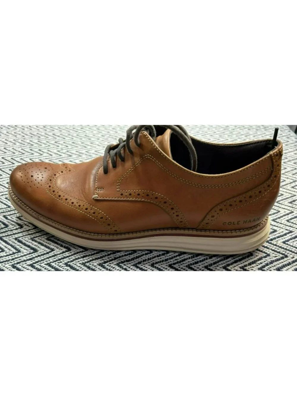 Cole Haan Mens Wingtip Oxford Shoes Brown Size 11M Leather Grand OS Good Conditi